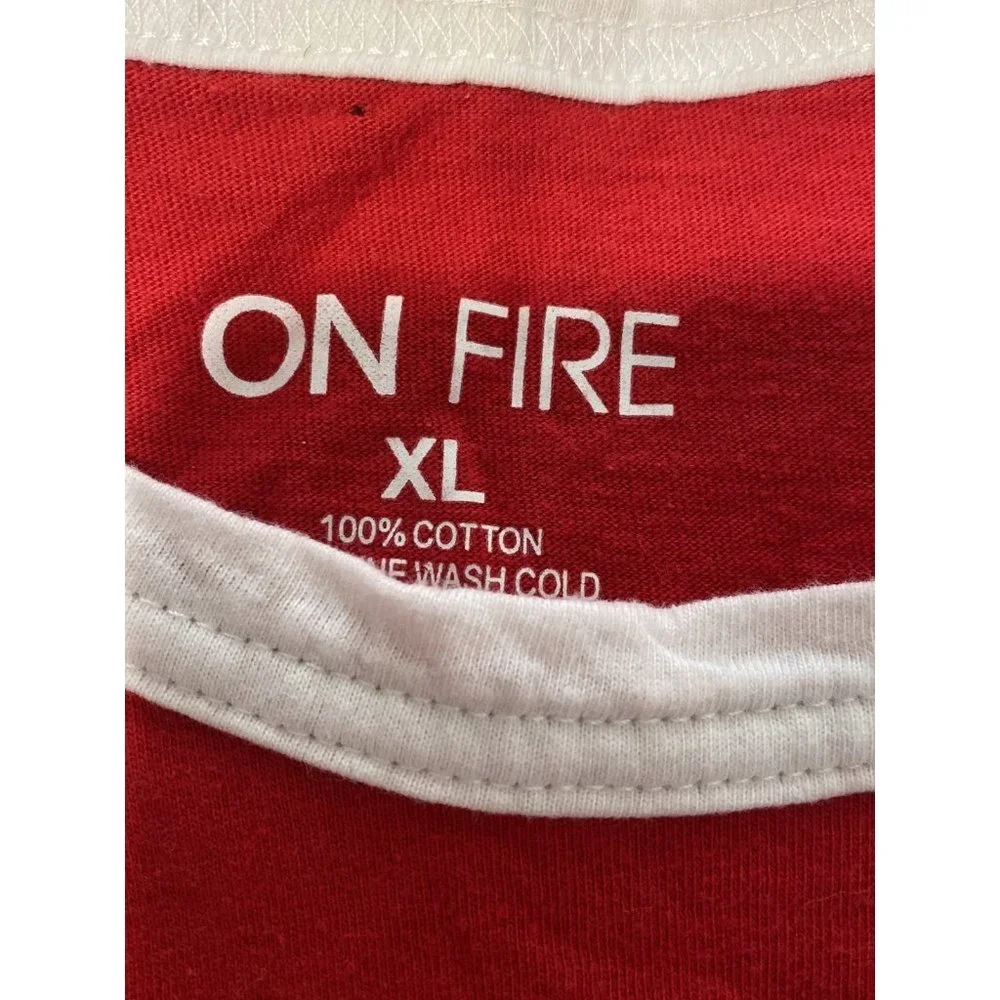 T- shirt - Picture 2 of 3
